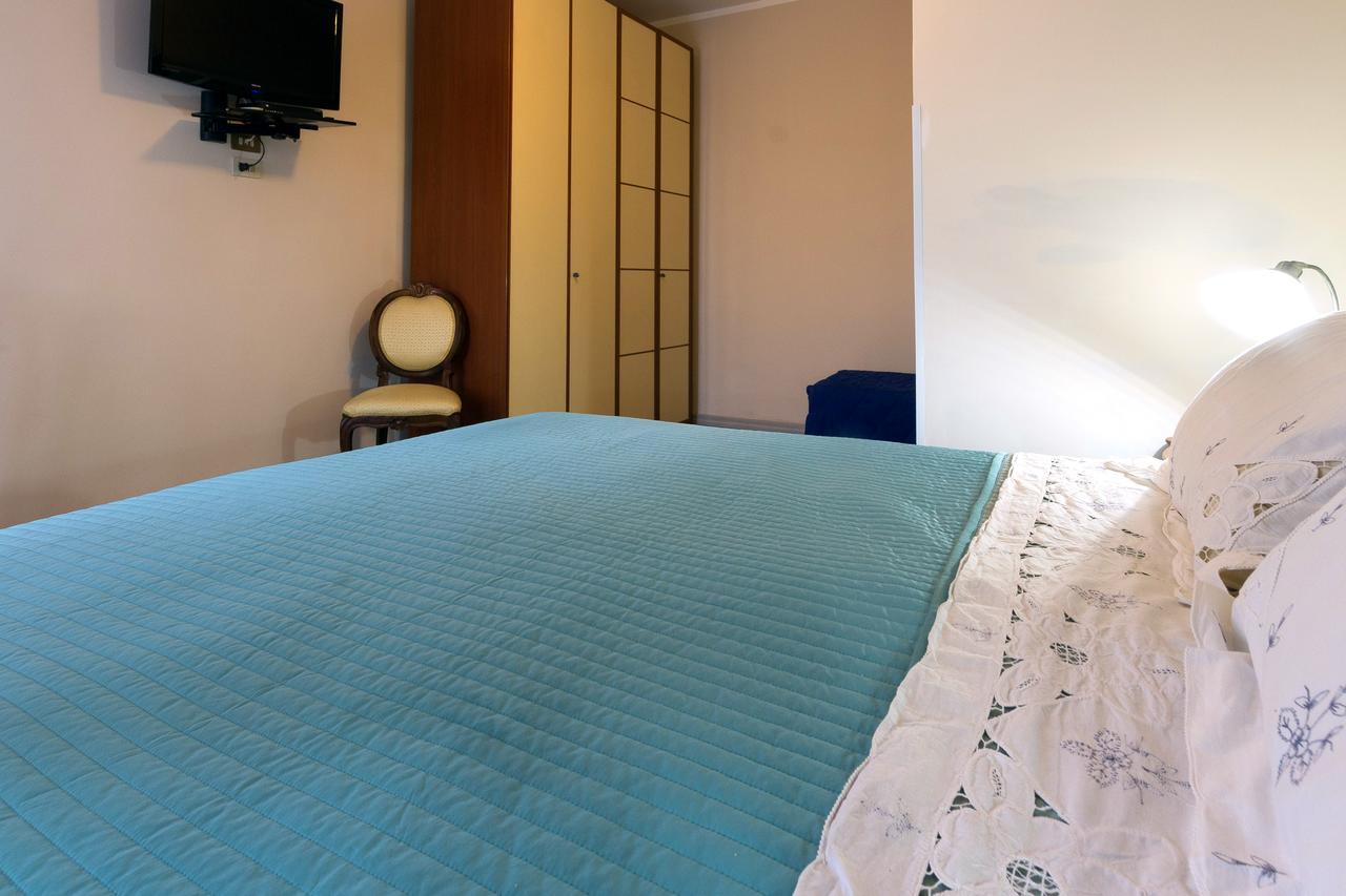 La Bella Casa Del Cuoco Otel Campi Bisenzio Dış mekan fotoğraf
